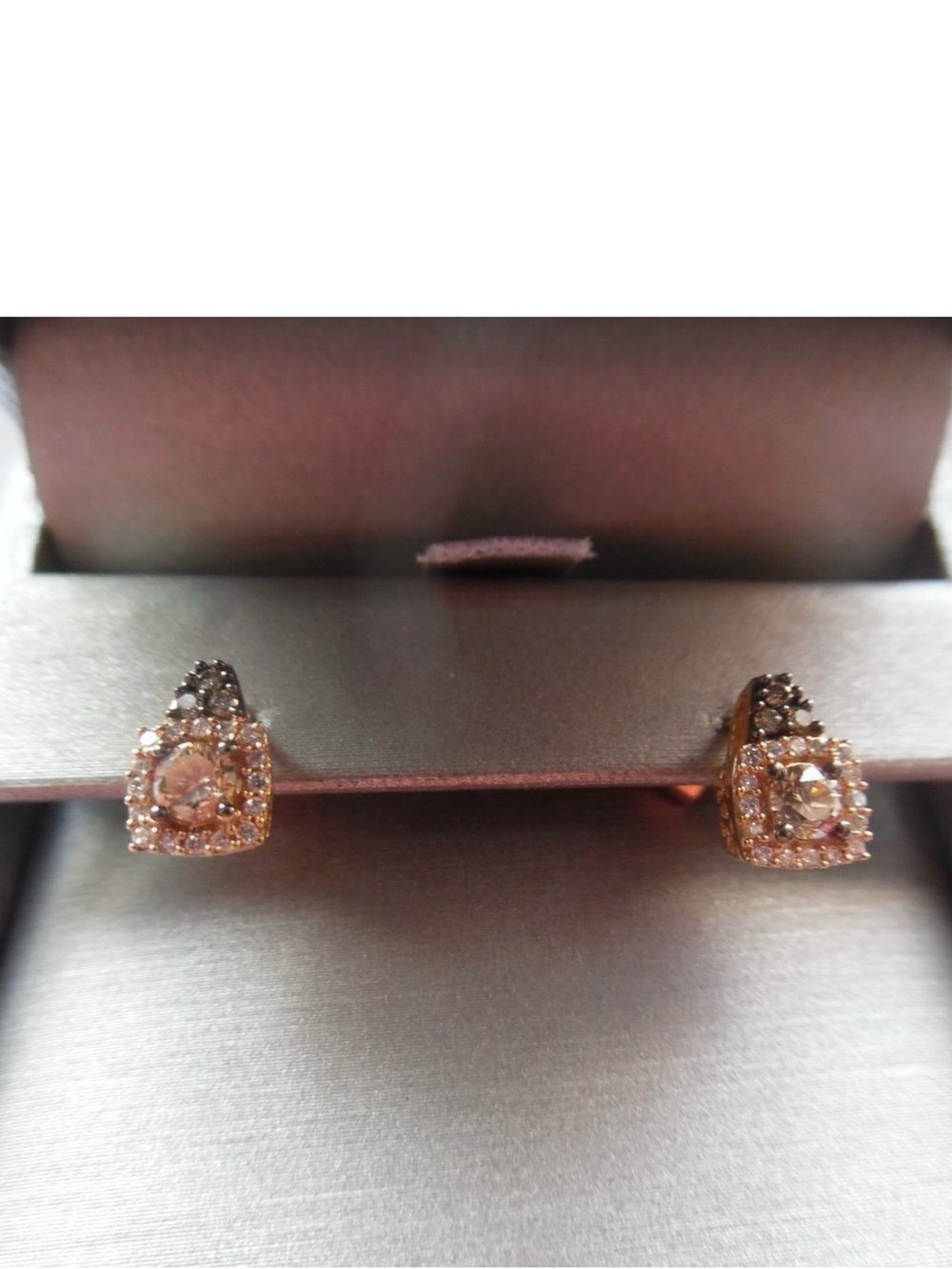 14k Rose Gold LeVian Diamond Stud Earrings! - Picture 3 of 10